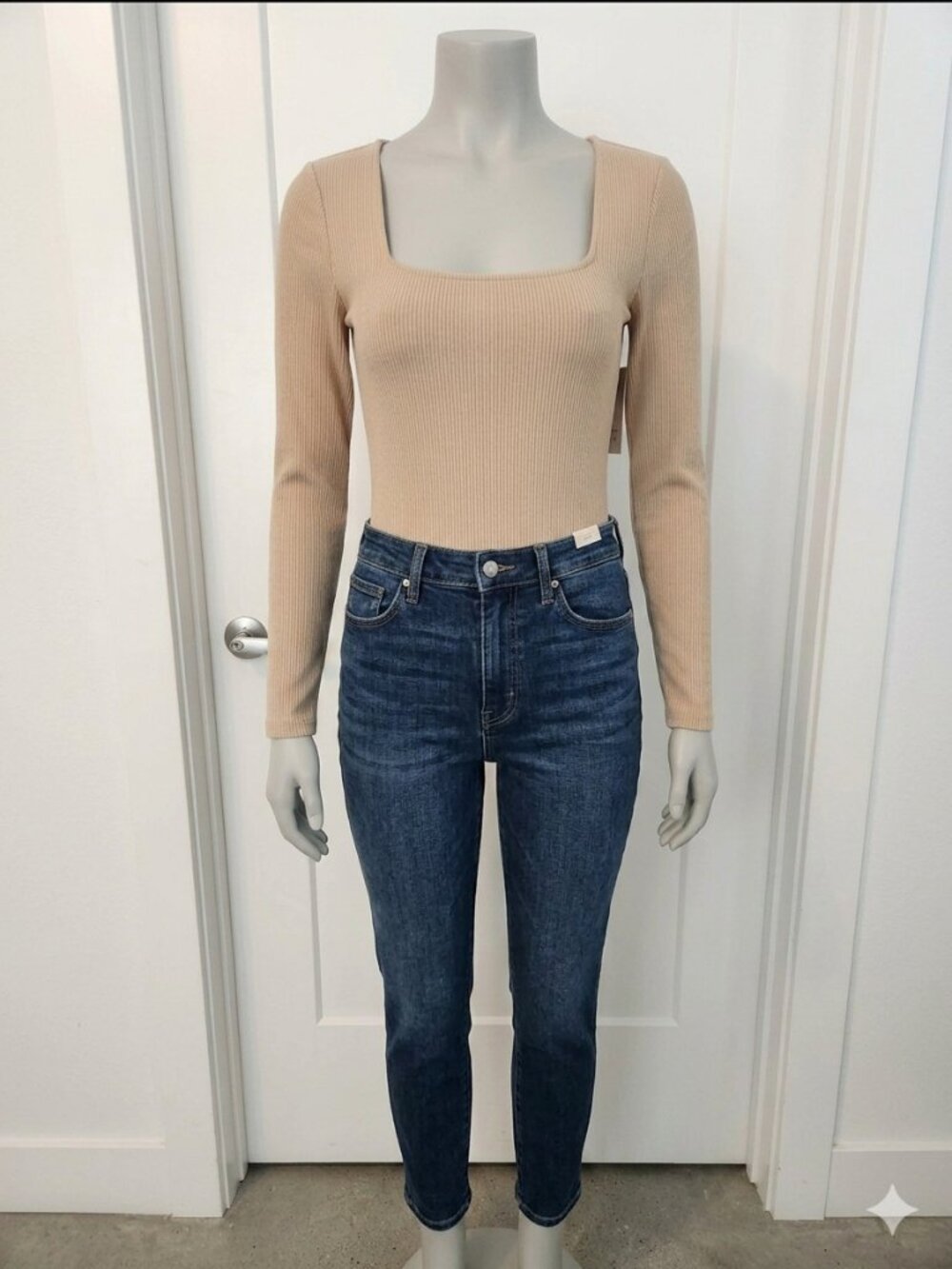 a new day Ribbed Scoop Neck Long Sleeve Bodysuit - Tan